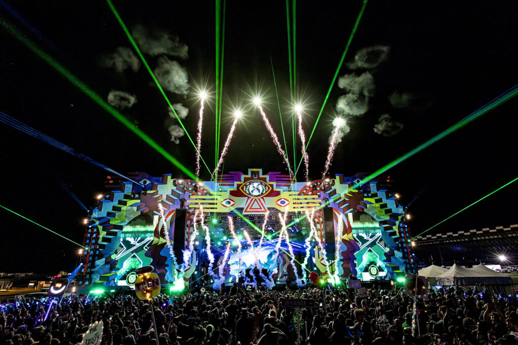 Elements festival main stage with lasers and fireworks
